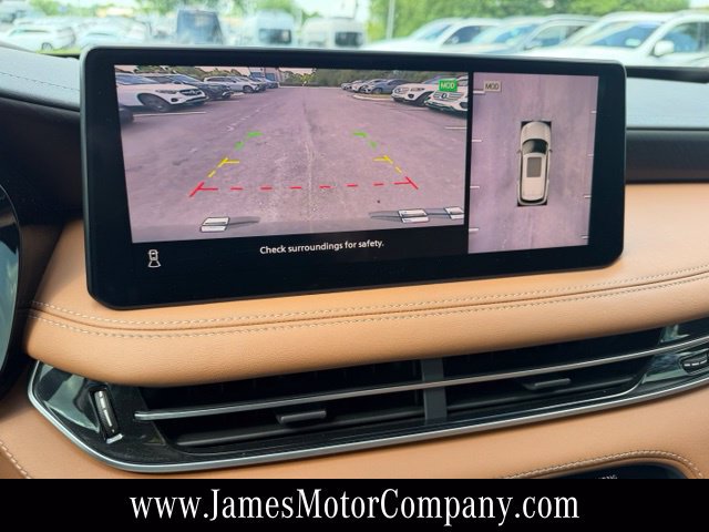 Used 2023 INFINITI QX60 Sensory w/ Vision Package AWD/4WD image 22