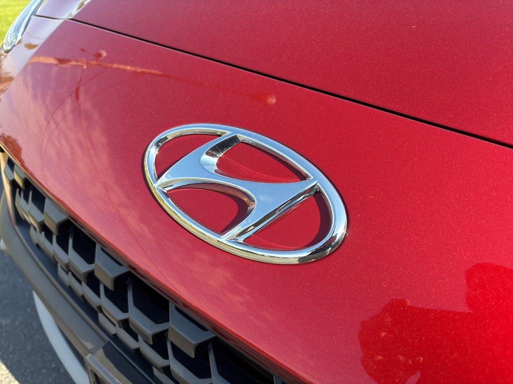 Used 2023 Hyundai Kona SEL w/ Convenience Package AWD/4WD image 9