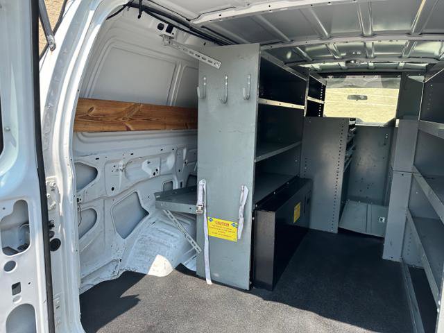 Used 2010 Ford E-250 and Econoline 250 E-250 ( NATURAL GAS) ONLY image 23