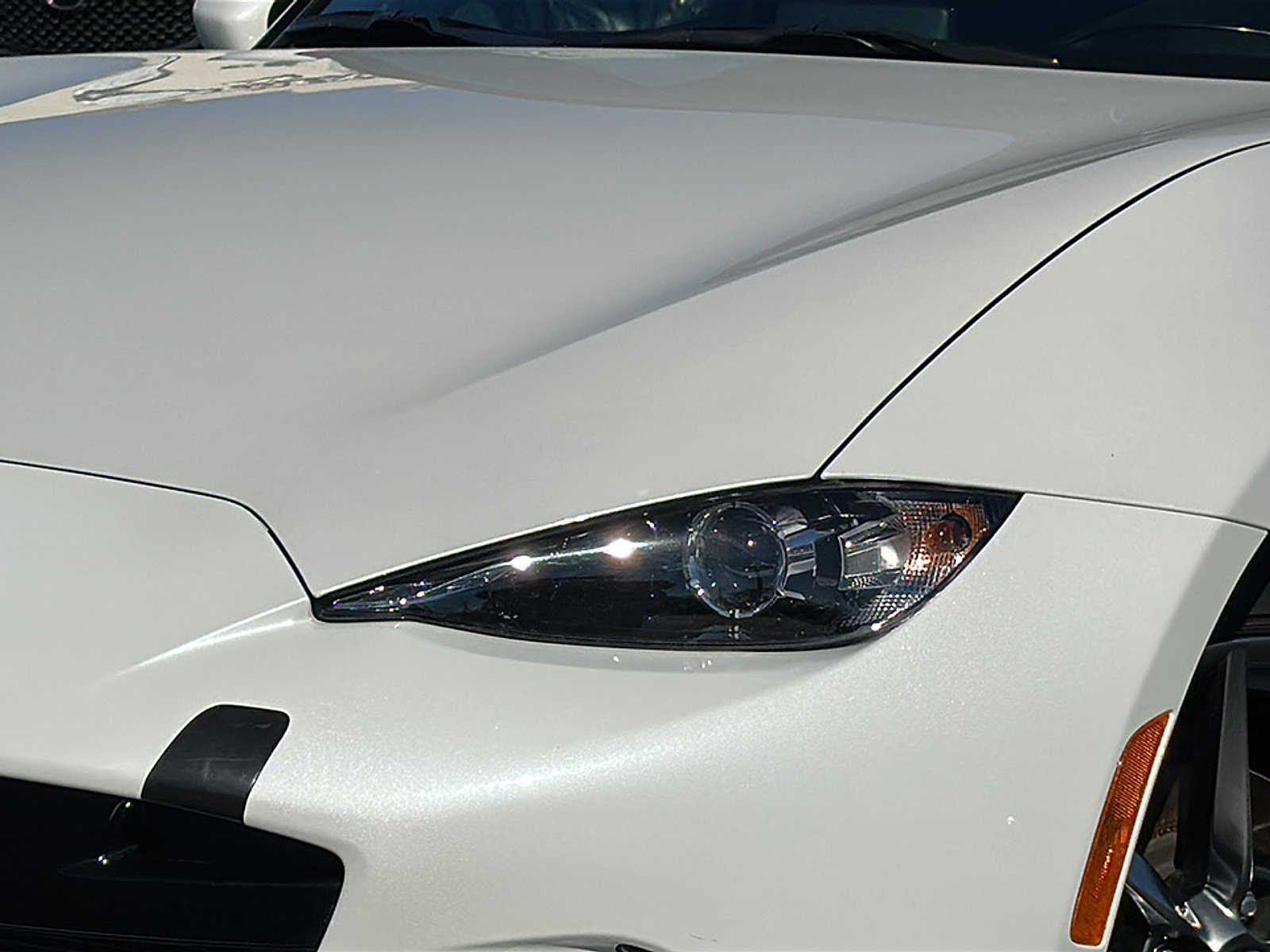 Used 2022 MAZDA MX-5 Miata Grand Touring w/ Weather Package image 4