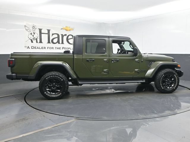Used 2023 Jeep Gladiator Sport AWD/4WD image 35