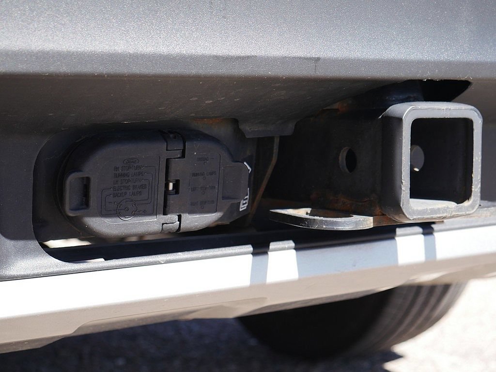 Used 2023 Ford Explorer Limited w/ Limited Technology Package AWD/4WD image 70