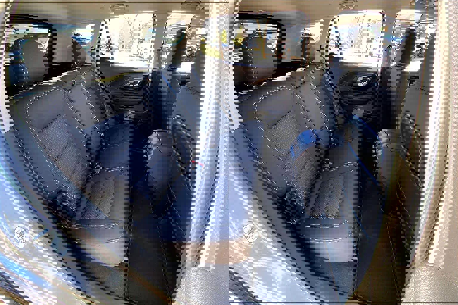 Certified 2023 GMC Terrain SLE image 17