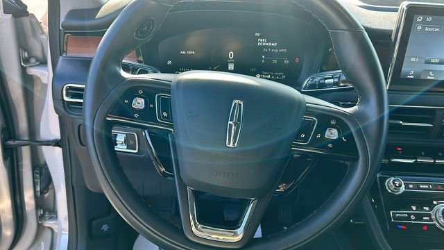 Used 2022 Lincoln Corsair Reserve image 19