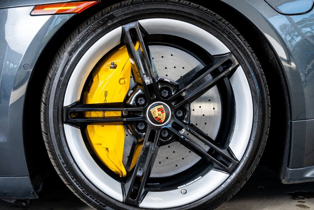 Used 2020 Porsche Taycan Turbo image 10