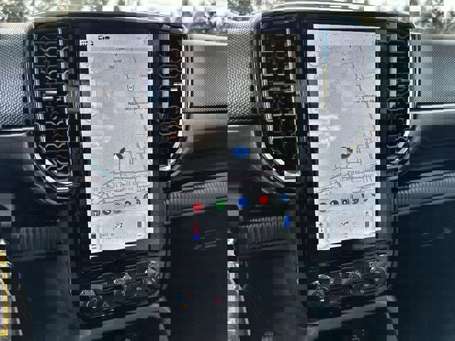 New 2025 Ford Ranger XLT w/ Black Appearance Package image 17