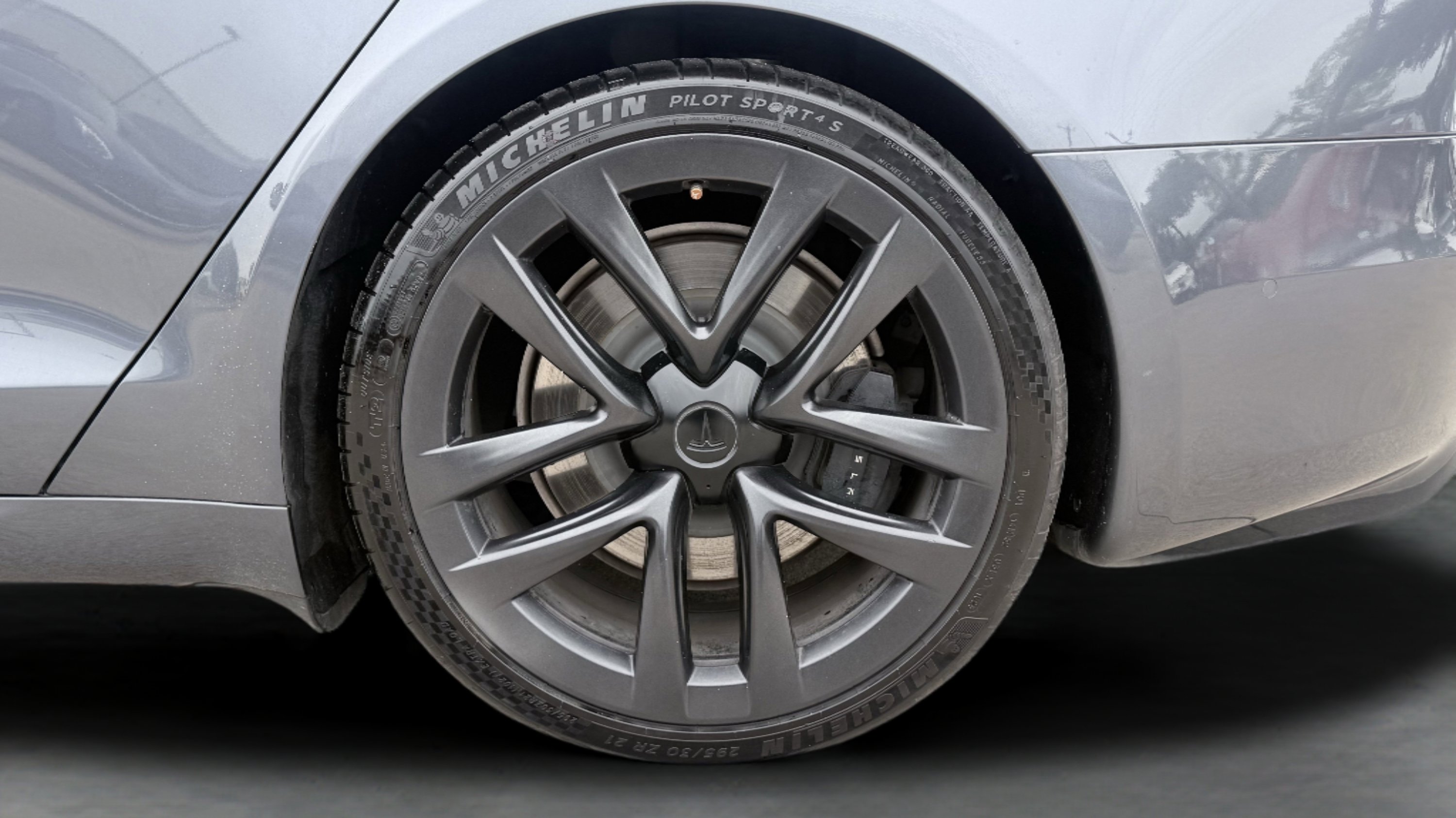 Used 2022 Tesla Model S Plaid AWD/4WD image 18