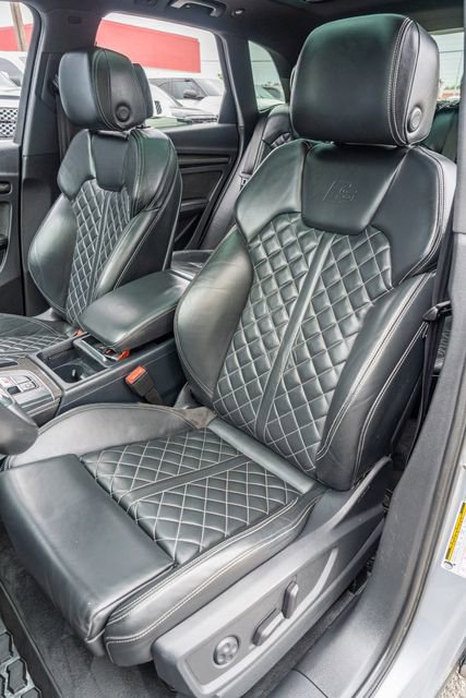 Used 2018 Audi SQ5 Prestige w/ Prestige Package AWD/4WD image 19