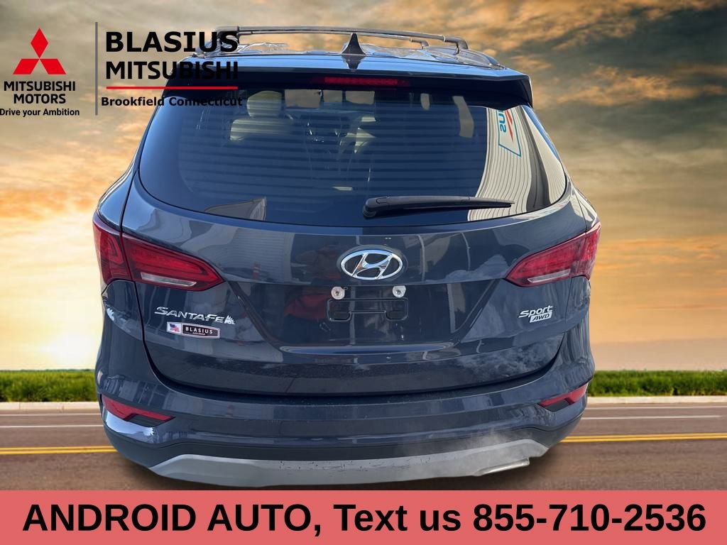 Used 2017 Hyundai Santa Fe Sport image 5