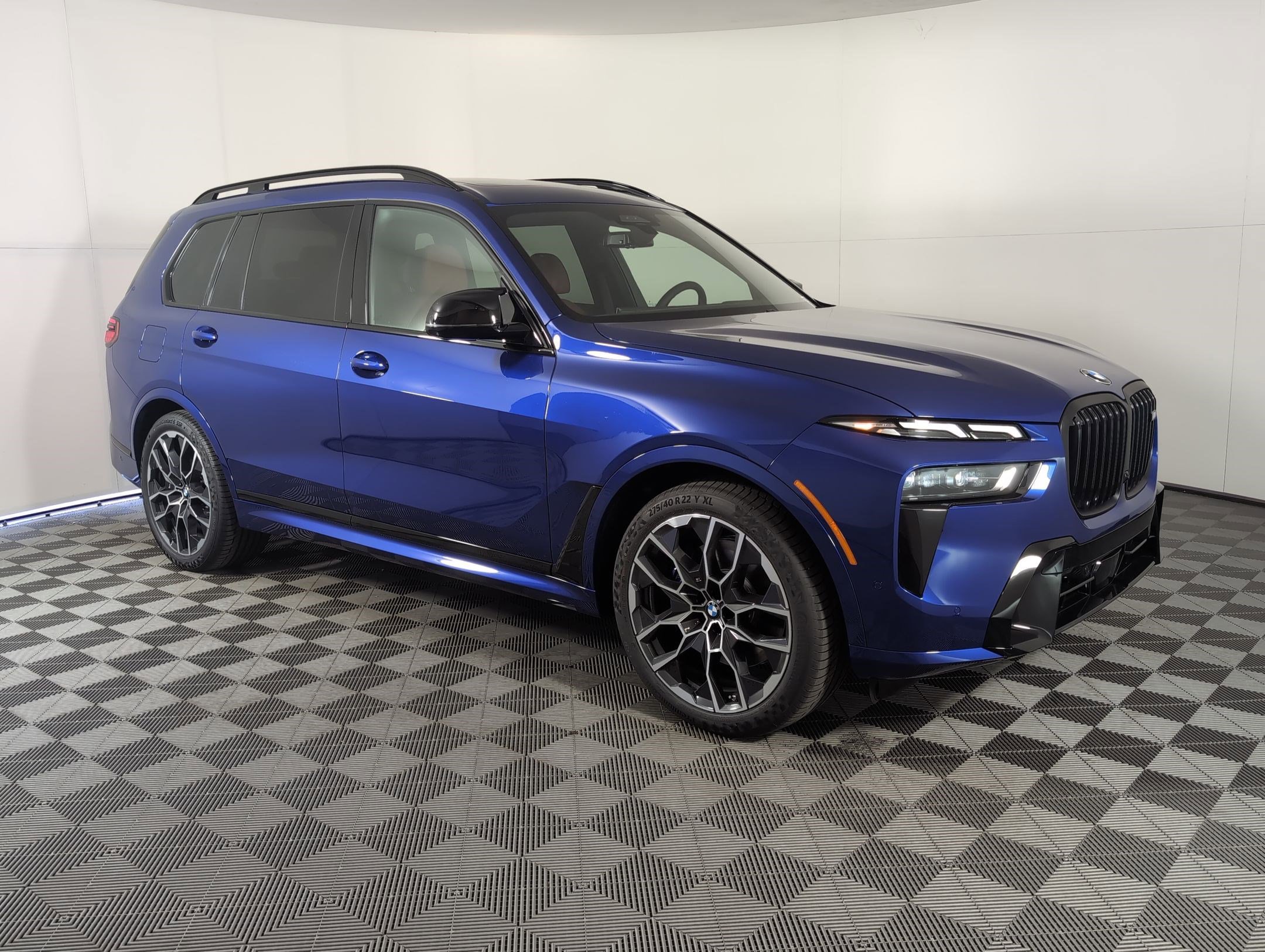 New 2026 BMW X7 M60i image 6