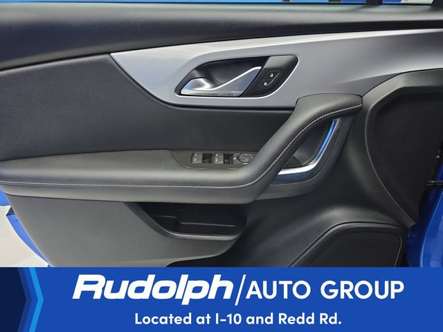 Used 2025 Chevrolet Blazer LT FWD image 11