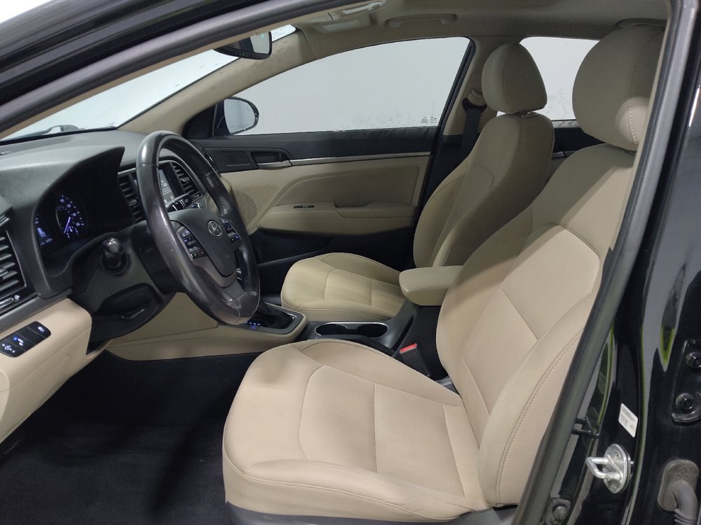 Used 2017 Hyundai Elantra Value Edition image 17