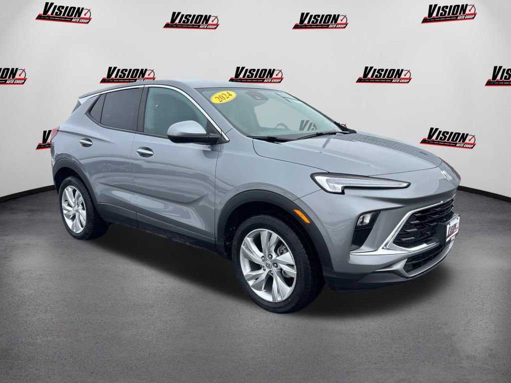 Used 2024 Buick Encore GX Preferred image 3