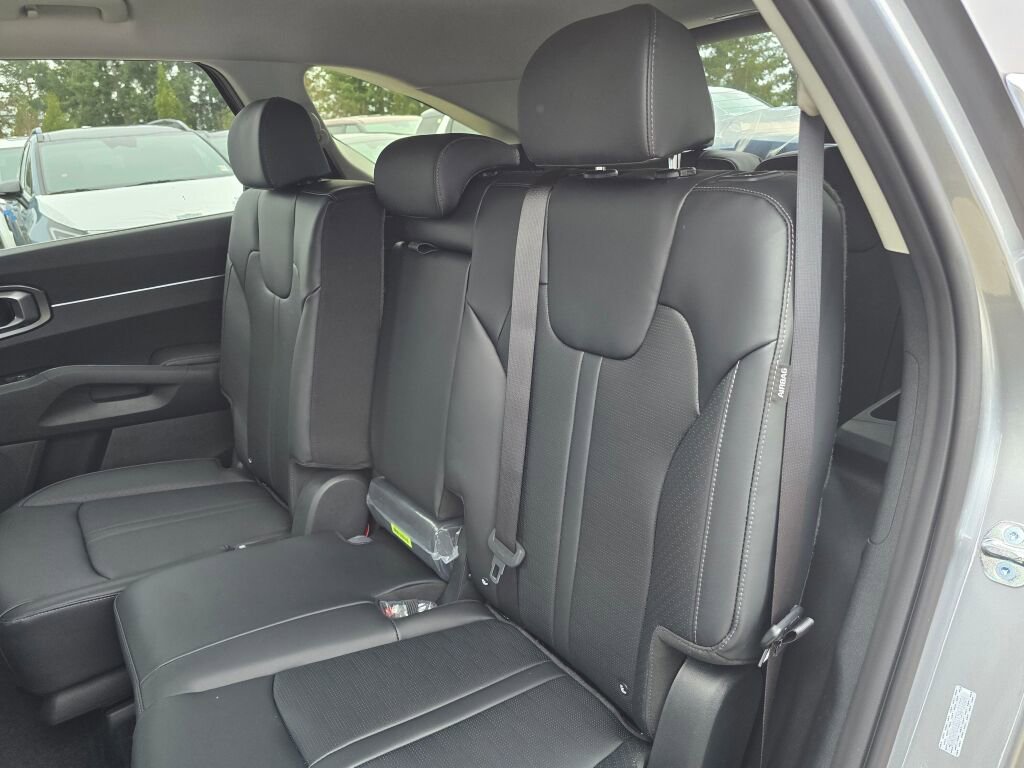 New 2026 Kia Sorento EX image 18