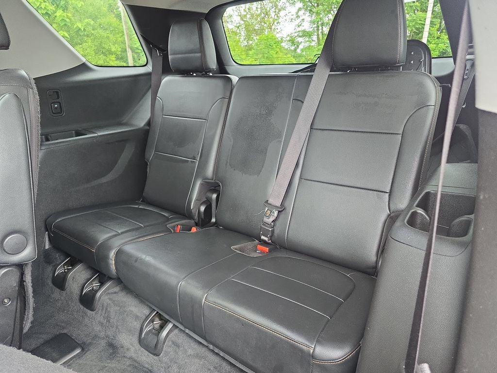 Used 2020 Chevrolet Traverse LT w/ LT Premium Package FWD image 27