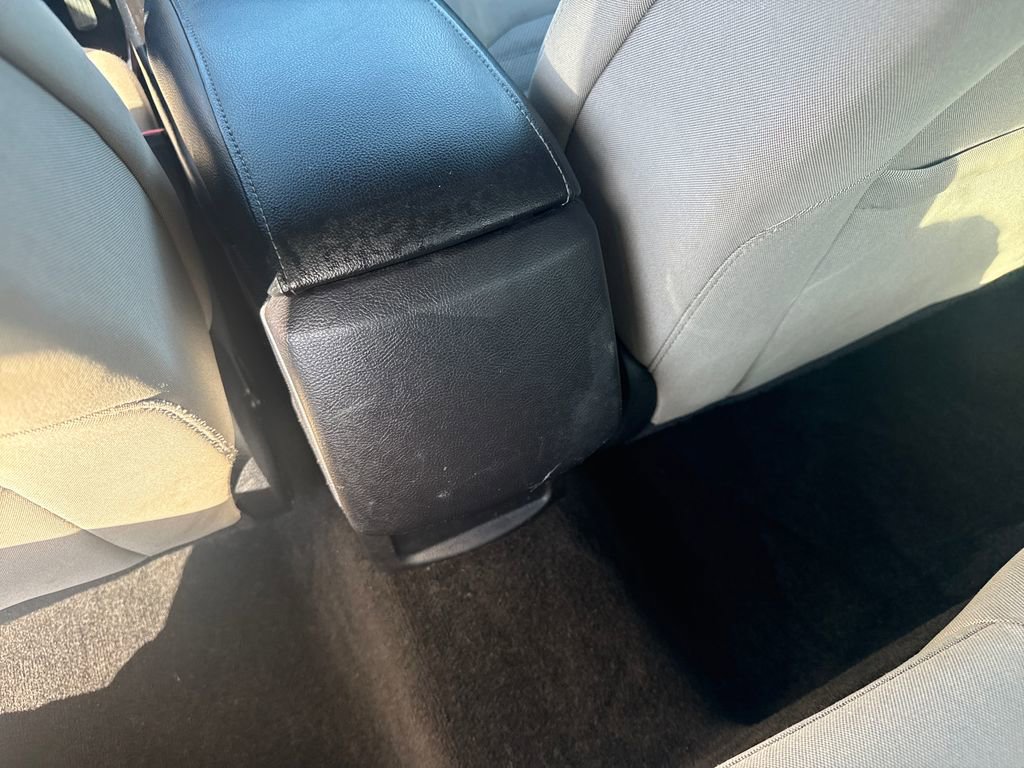 Used 2018 Ford Fusion S image 15