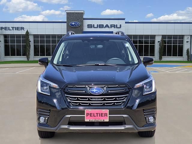Used 2024 Subaru Forester Limited AWD/4WD image 2