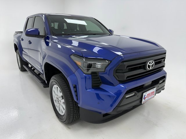 Used 2025 Toyota Tacoma SR5 w/ SR5 Upgrade Package image 2