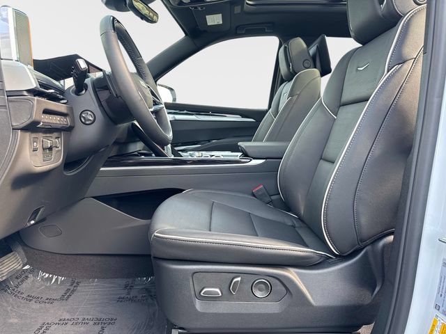 New 2026 Cadillac Escalade Sport w/ Touring Package AWD/4WD image 20