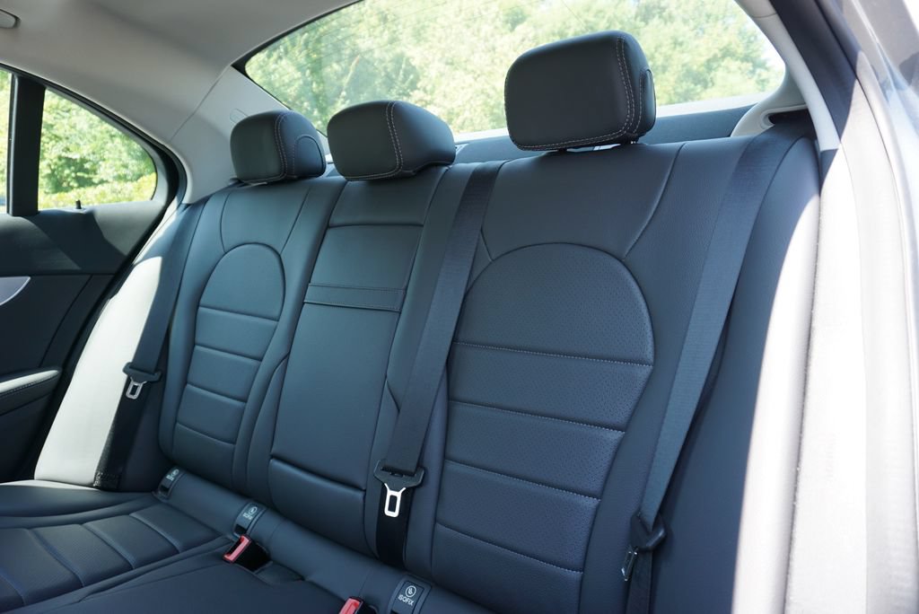 Used 2019 Mercedes-Benz C 300 Sedan image 25