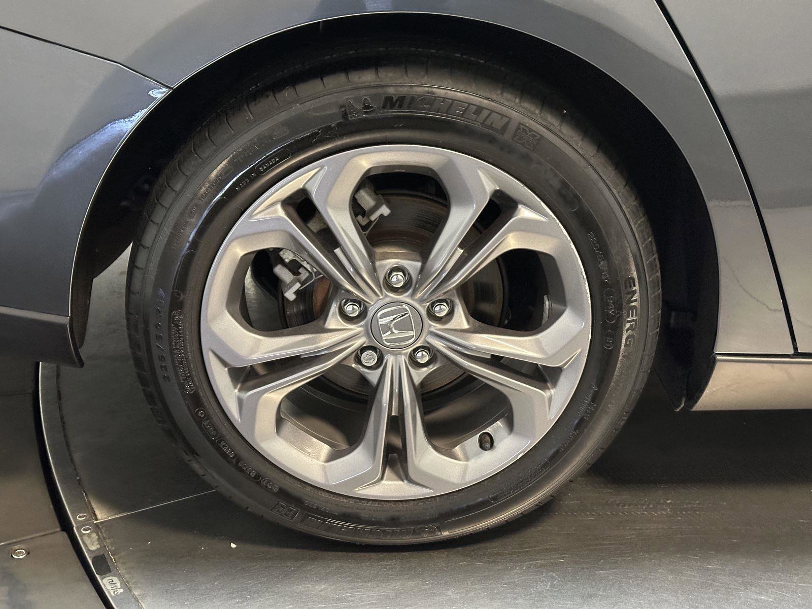 Certified 2024 Honda Accord EX image 16