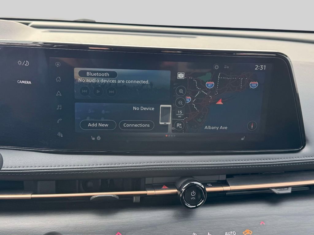 Used 2024 Nissan Ariya AWD image 27