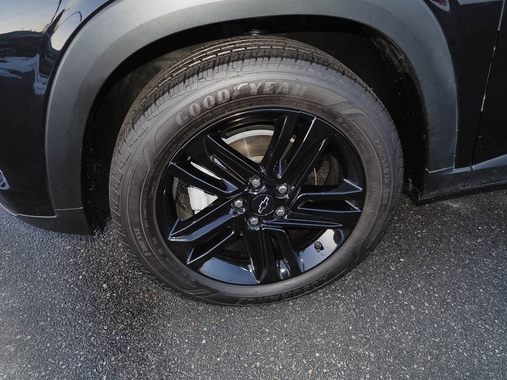 Certified 2024 Chevrolet Trax ACTIV w/ Sunroof Package image 35