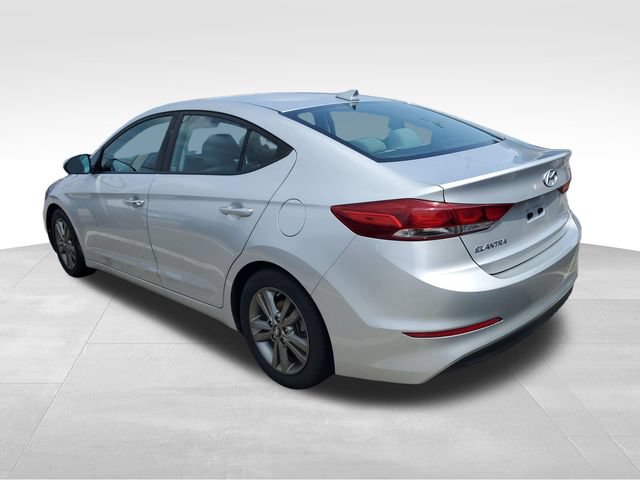 Used 2018 Hyundai Elantra Value Edition FWD image 5