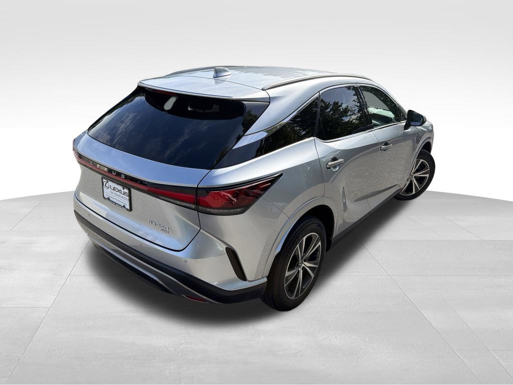 Used 2023 Lexus RX 350 Premium w/ Accessory Package AWD/4WD image 6
