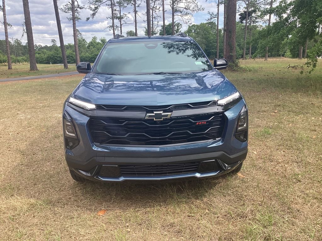 New 2026 Chevrolet Equinox RS w/ Safety and Technology Package FWD image 7