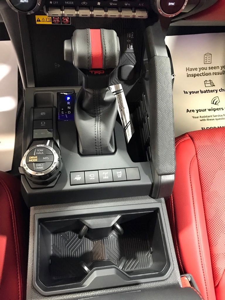 Used 2025 Toyota Tacoma TRD Pro AWD/4WD image 23