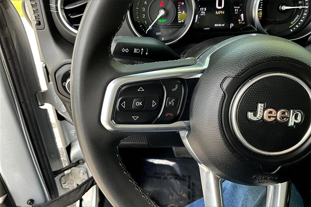 Used 2023 Jeep Wrangler Unlimited Sahara image 23