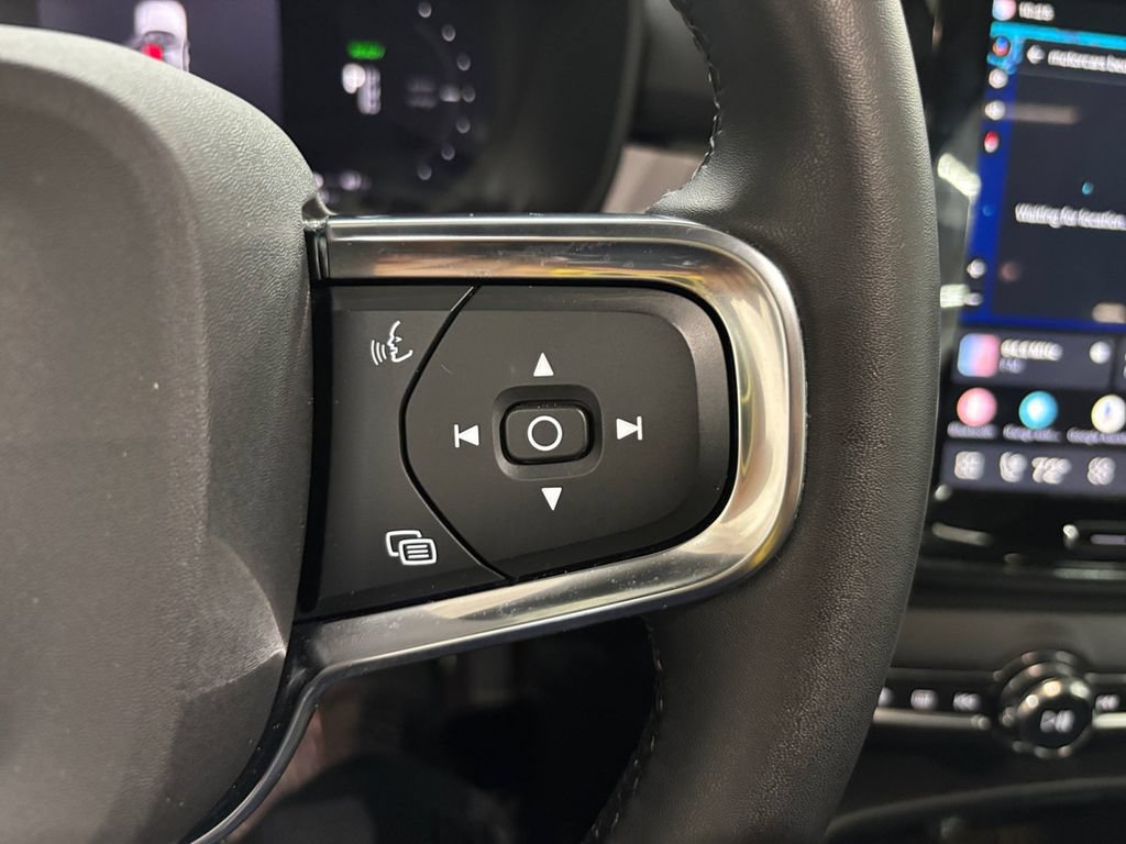 Certified 2023 Volvo C40 P8 Recharge Ultimate AWD/4WD image 27