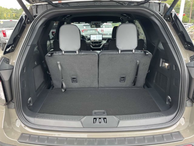 New 2027 Ford Explorer ST-Line w/ Premium Package RWD image 8