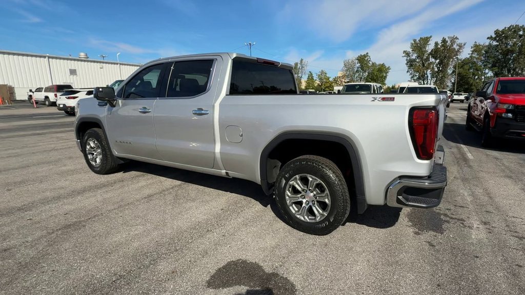 Used 2022 GMC Sierra 1500 SLT w/ X31 Off-Road Package AWD/4WD image 6