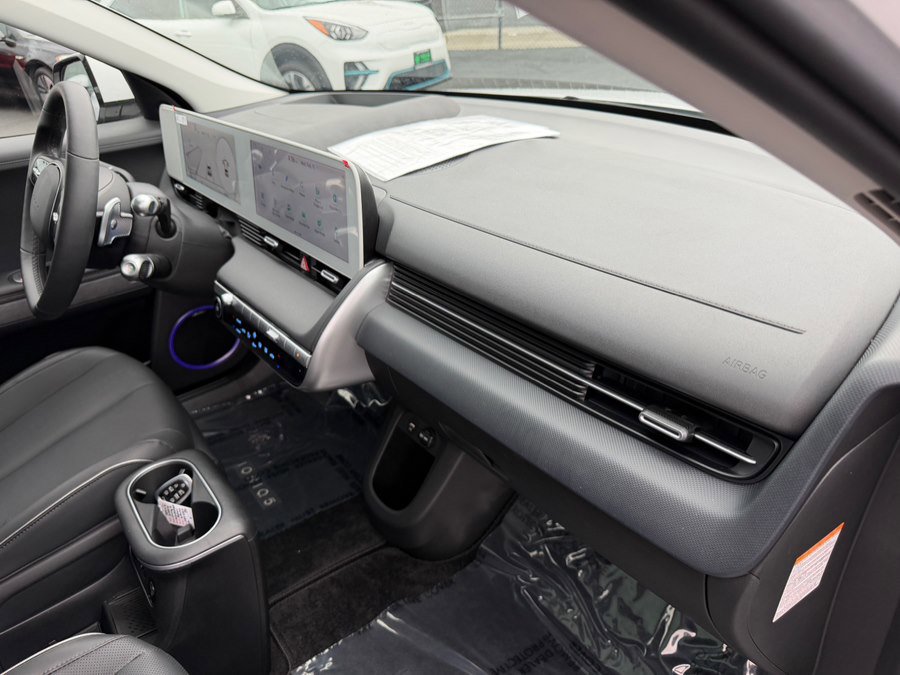 Used 2024 Hyundai Ioniq 5 Limited image 38