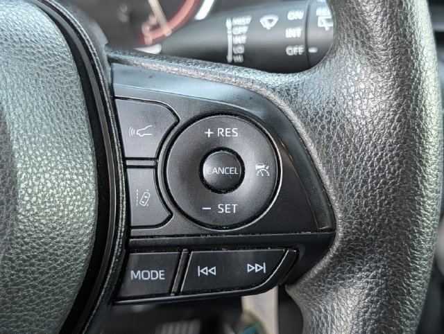 Certified 2025 Toyota RAV4 LE AWD/4WD image 20
