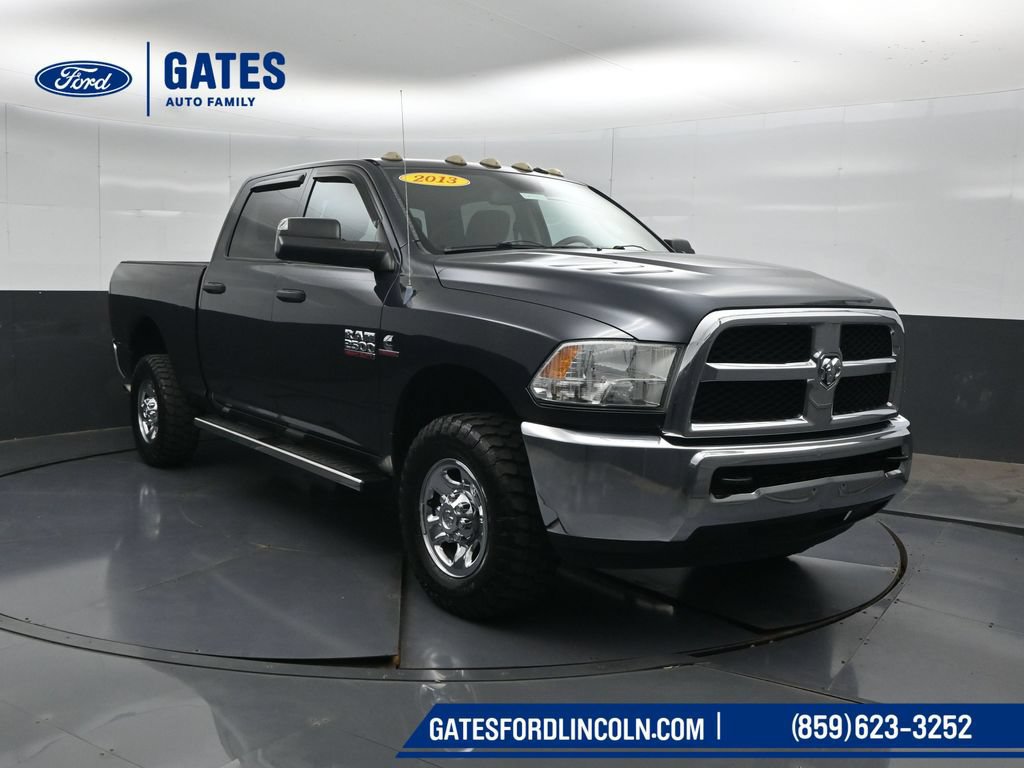 Used 2013 RAM 2500 Tradesman w/ Chrome Appearance Group AWD/4WD image 4