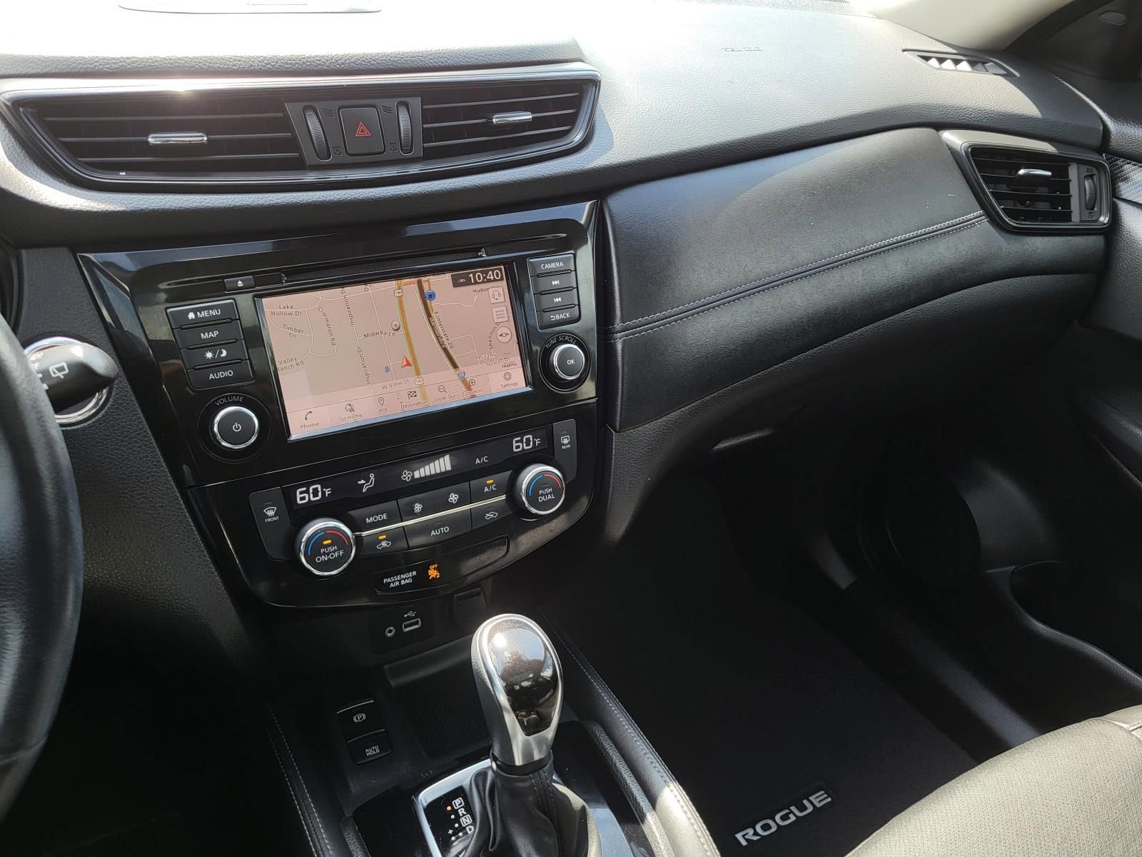 Used 2018 Nissan Rogue SL w/ Premium Package FWD image 27