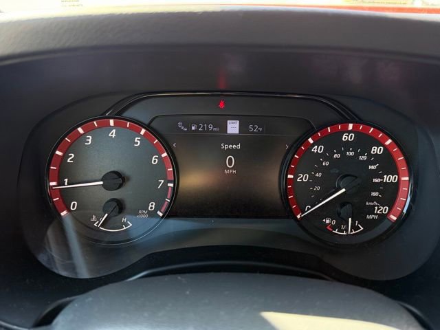 Used 2025 Nissan Frontier PRO-4X w/ Pro Premium Package image 16