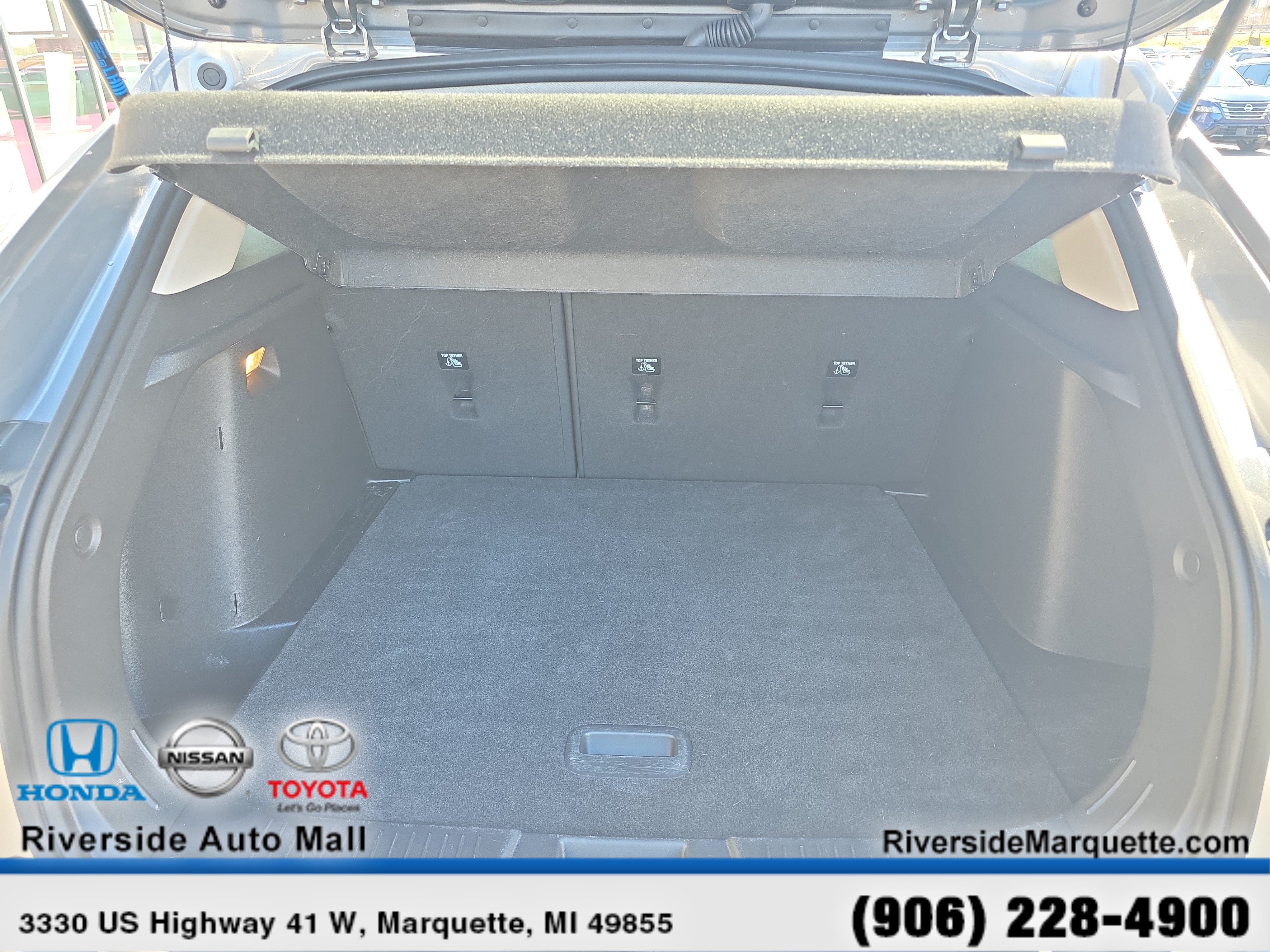 Used 2024 Chevrolet Trax LT w/ Driver Confidence Package FWD image 8
