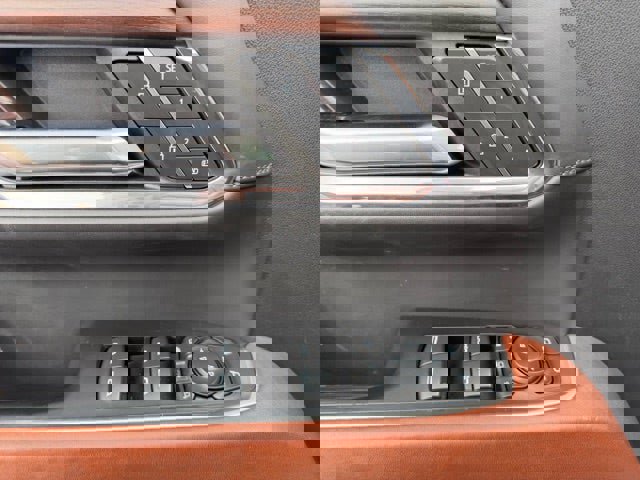 Used 2024 GMC Sierra 3500 Denali Ultimate image 34