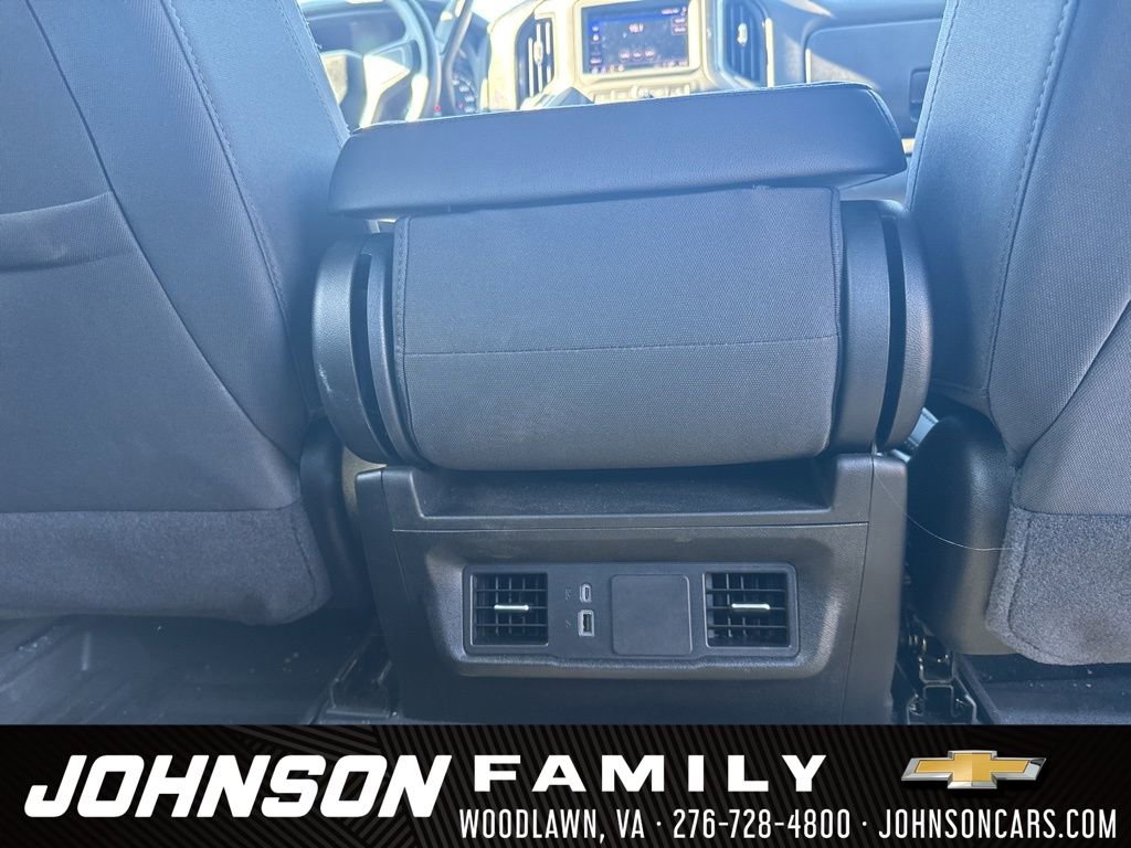 Used 2025 Chevrolet Silverado 2500 Custom w/ Custom Value Package image 31