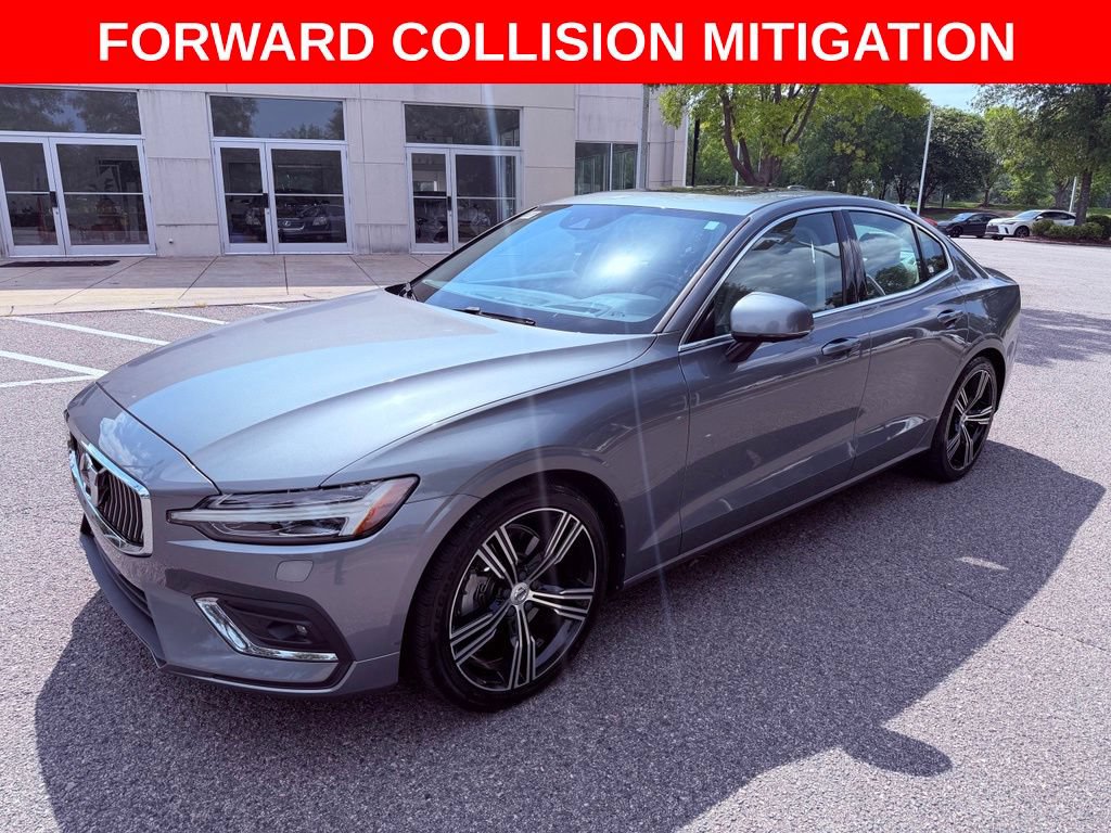 Used 2019 Volvo S60 T5 Inscription FWD image 3