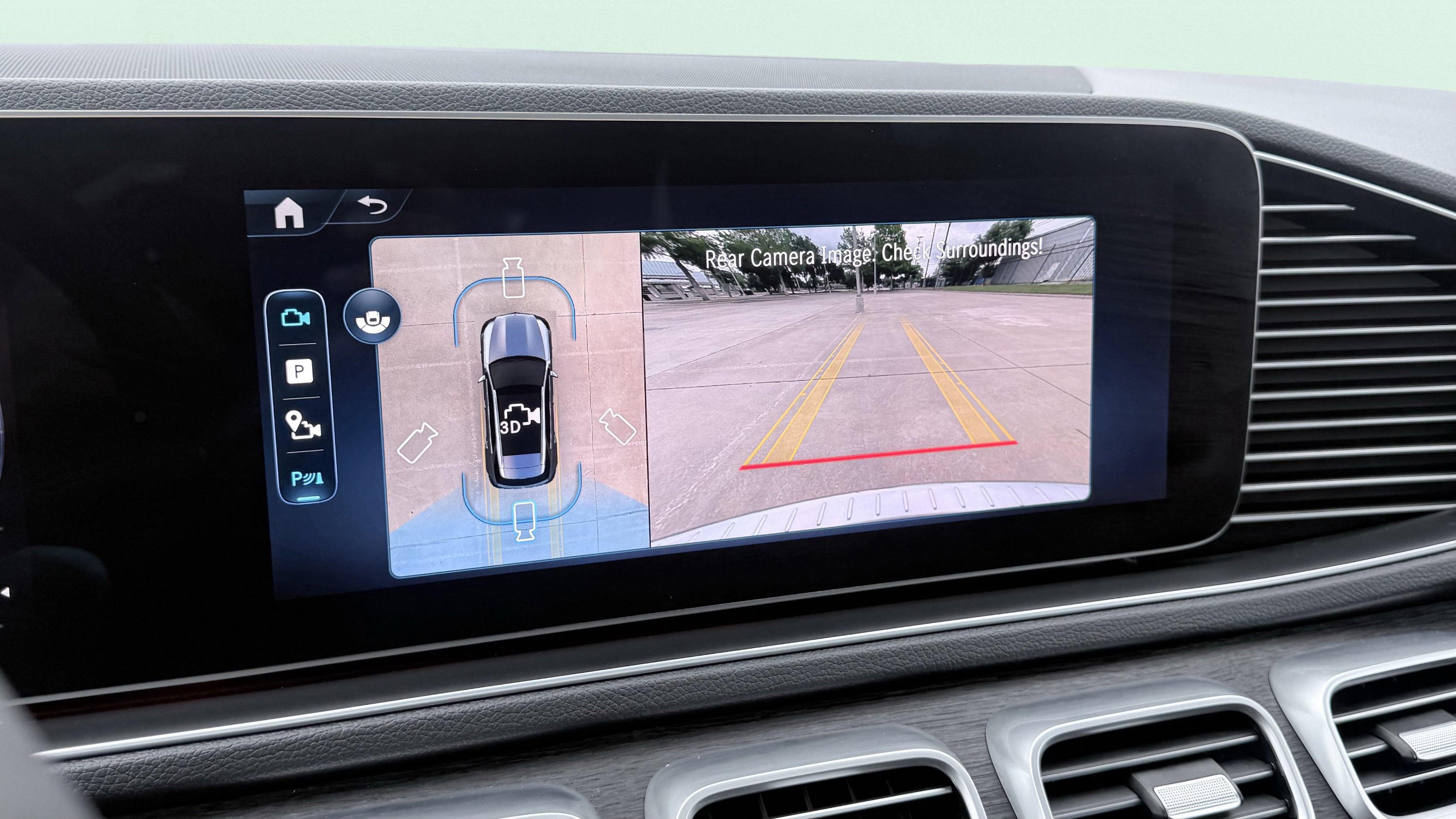 Used 2025 Mercedes-Benz GLE 450e 4MATIC image 70