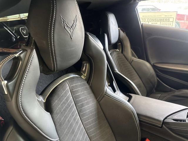 Used 2022 Chevrolet Corvette Stingray Preferred Cpe w/ Z51 Performance Package RWD image 36