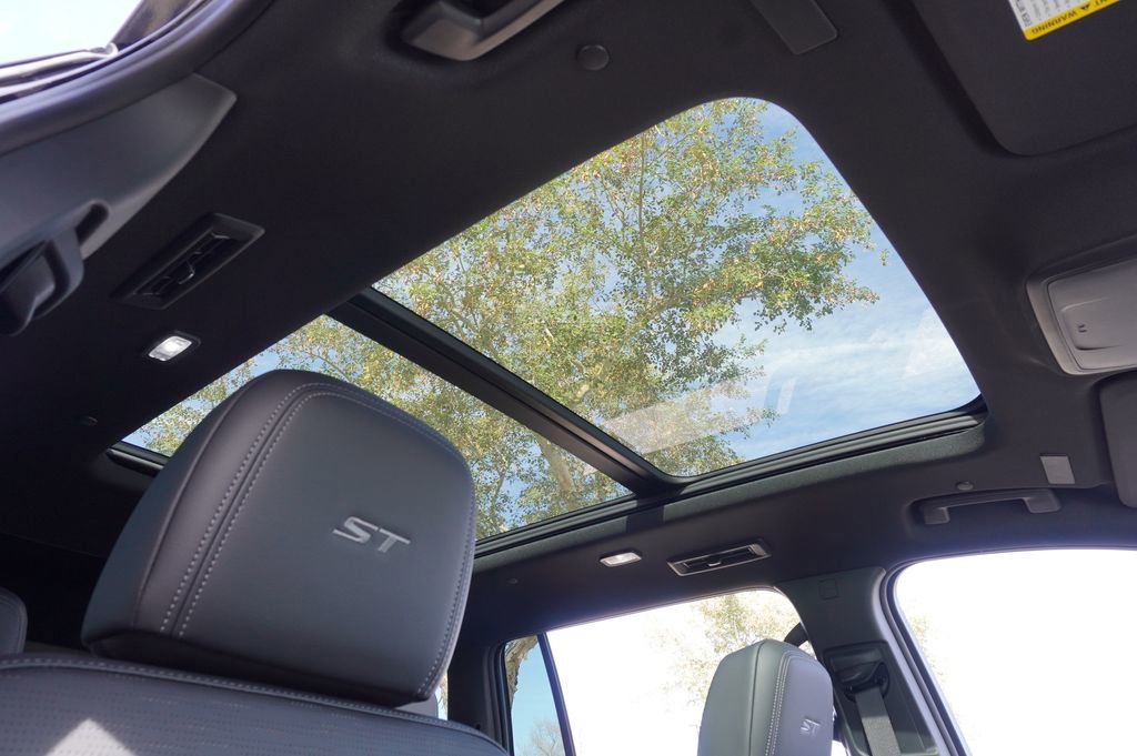 New 2026 Buick Enclave Sport Touring w/ Power Package image 14