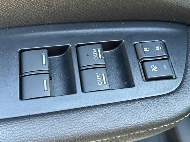 Used 2025 Honda Passport EX-L image 25