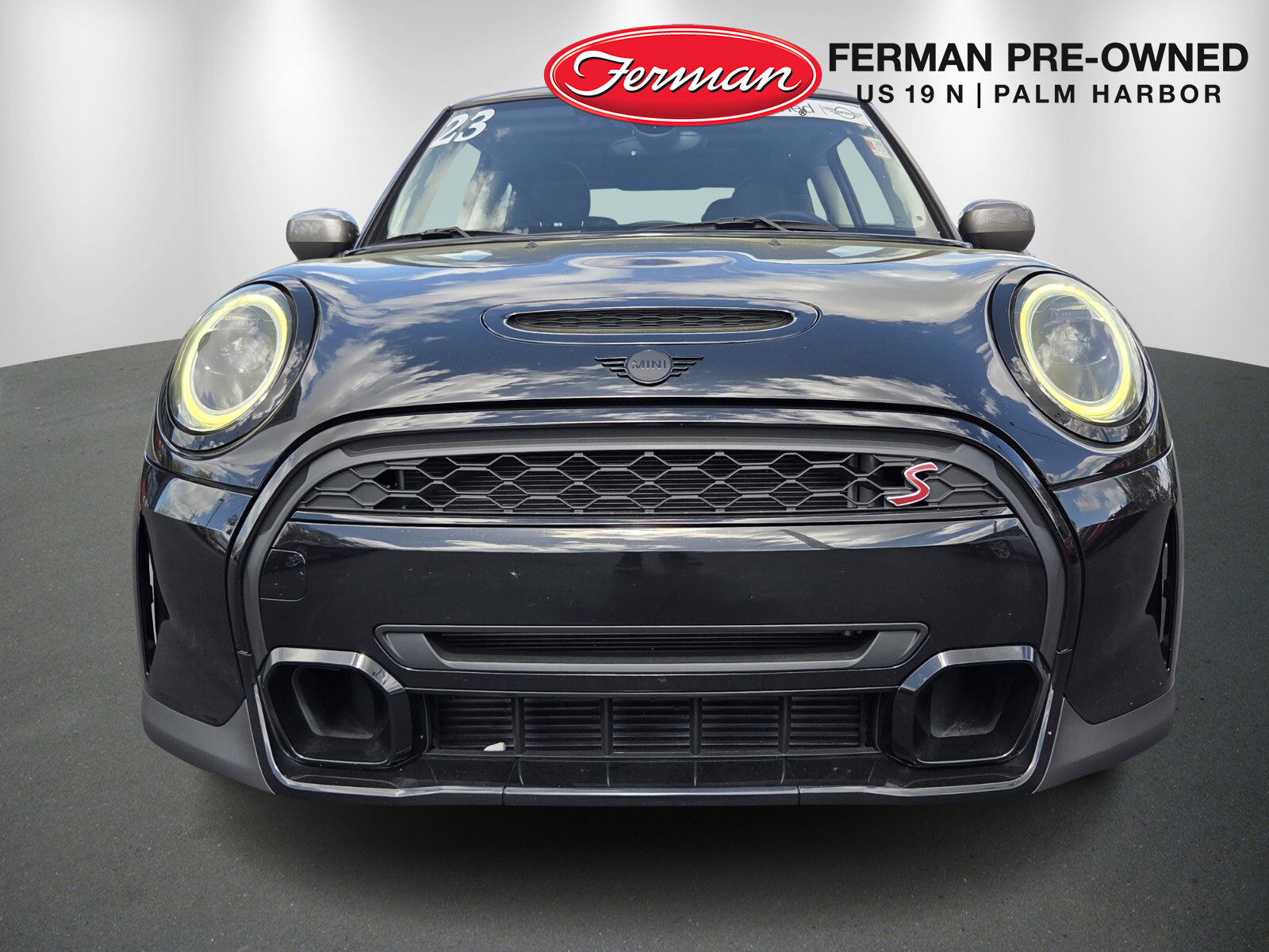Used 2023 MINI Cooper S image 1