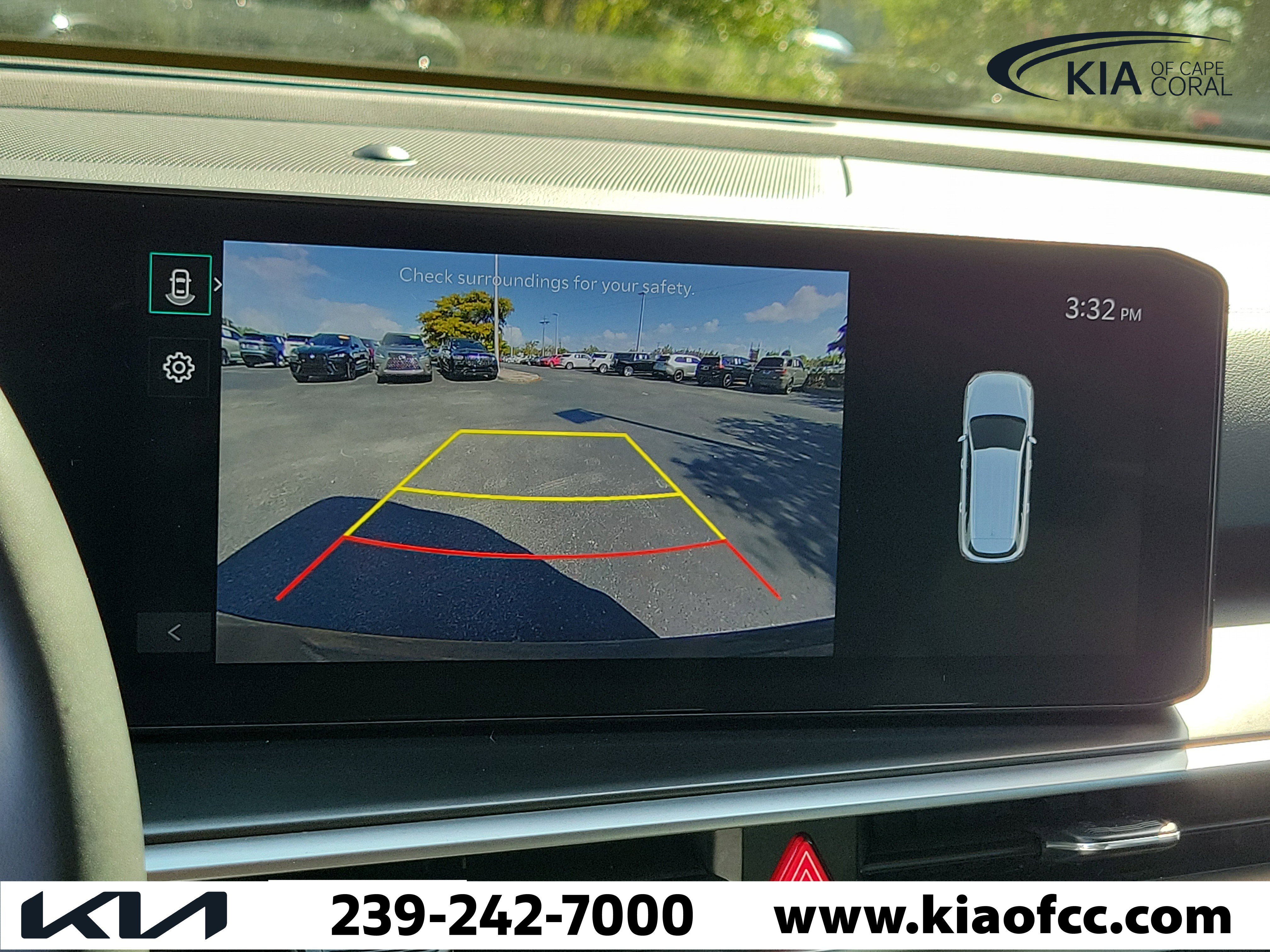 Certified 2024 Kia Sorento S FWD image 28